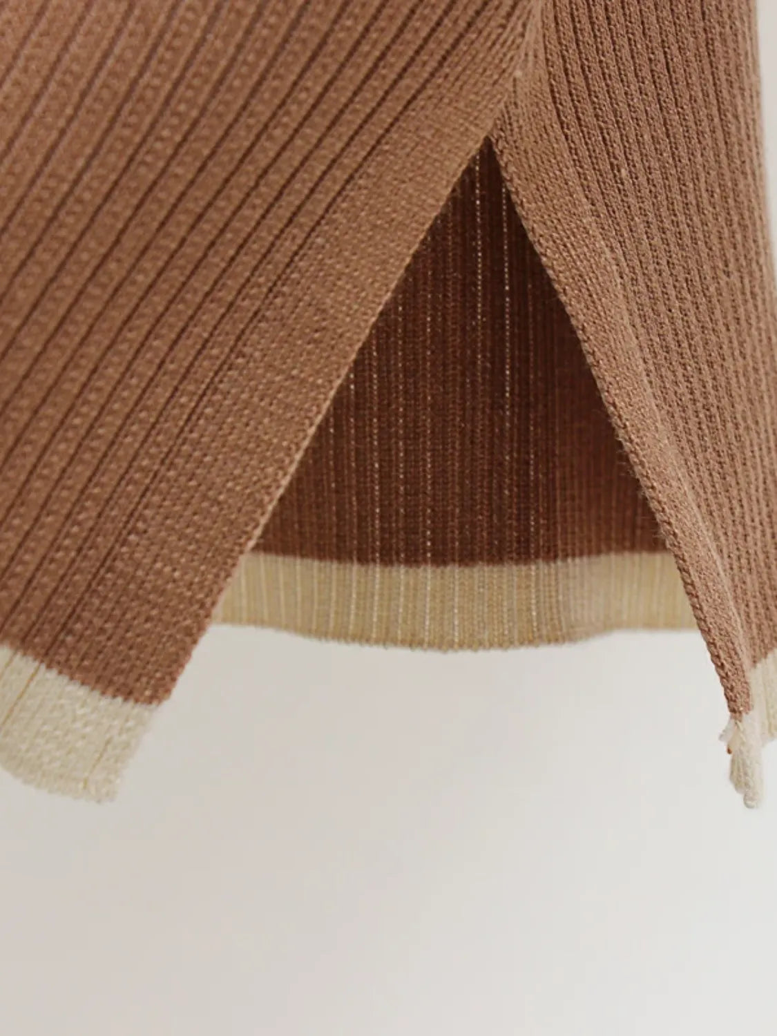 Striped High-Neck Knit Sweater and Lightweight Pants Set – Tarcila