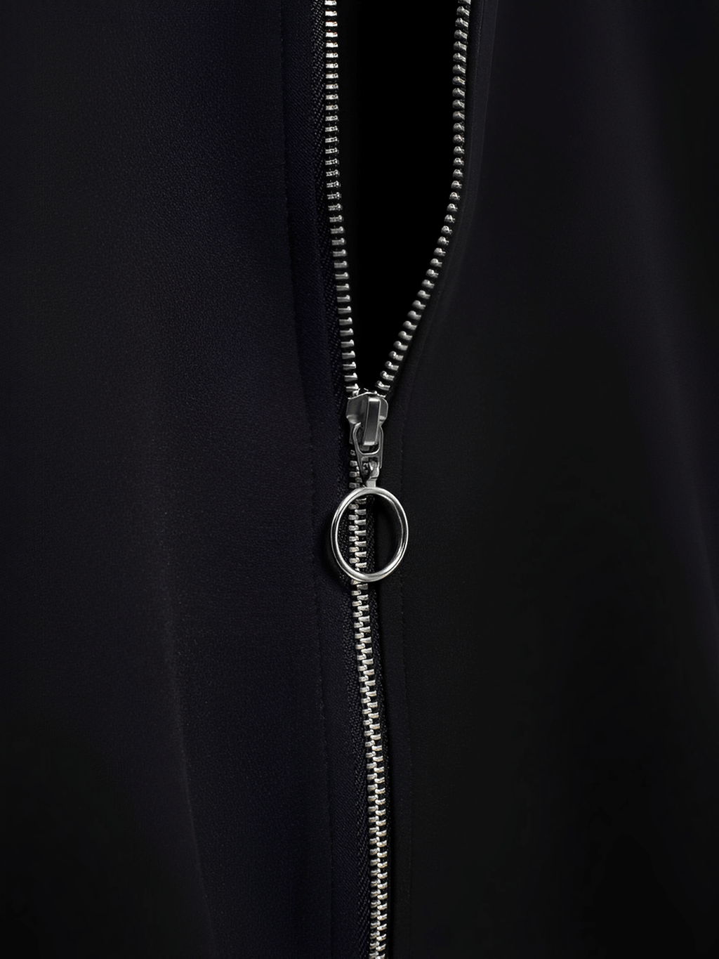 Sport Set with Jacket and Side-Striped Pants – Fernanda