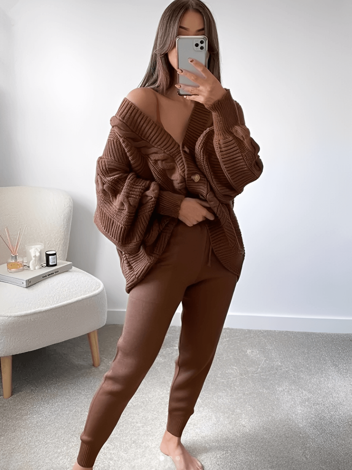 Knit Set with Oversized V-Neck Cardigan and Pencil Pants – Liana