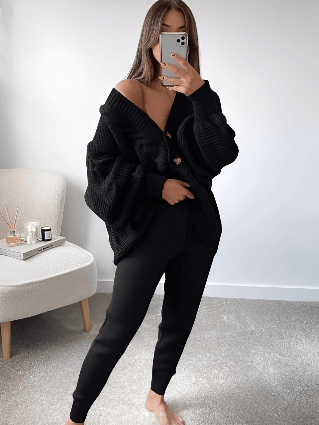 Knit Set with Oversized V-Neck Cardigan and Pencil Pants – Liana