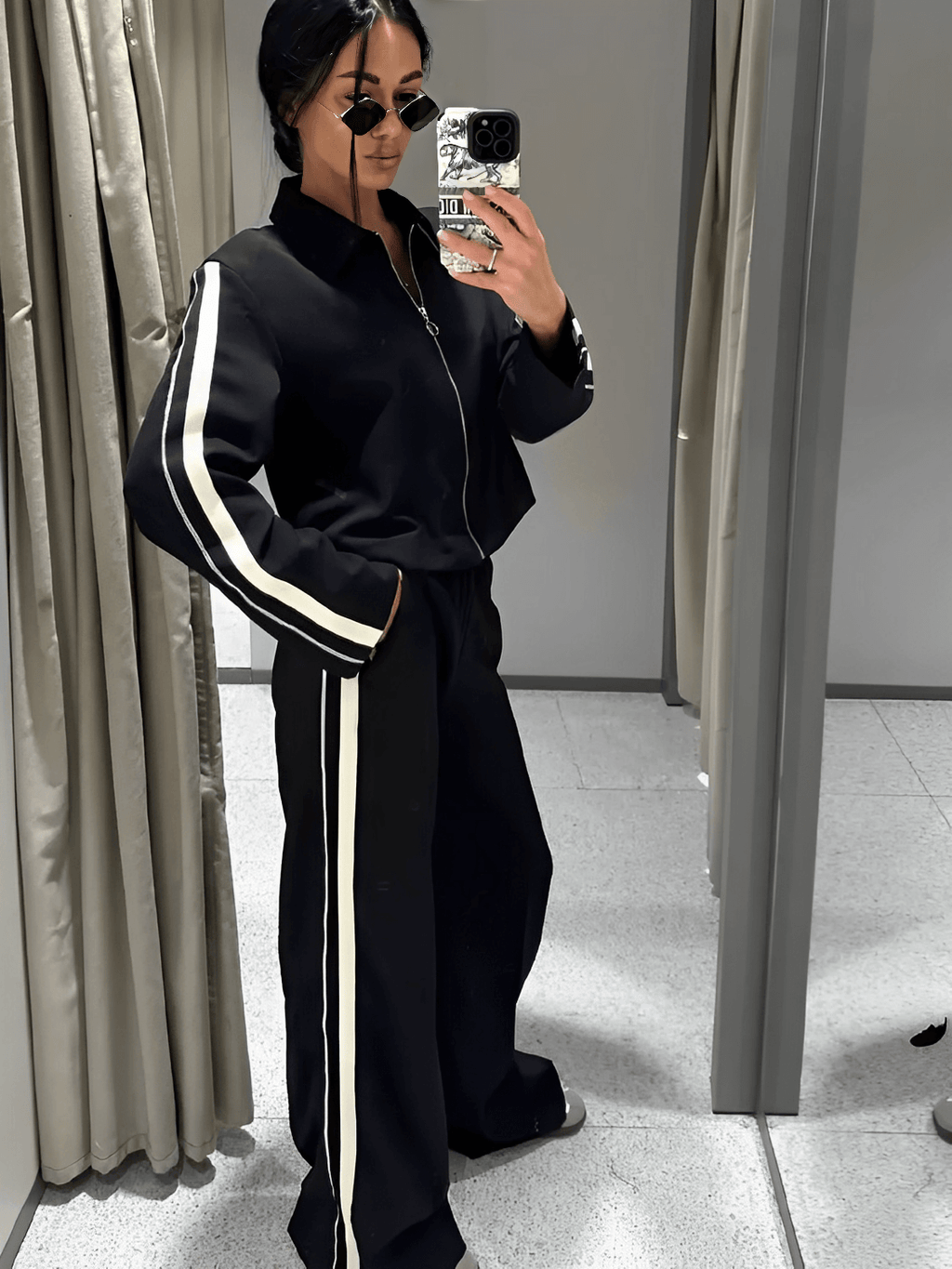 Sport Set with Jacket and Side-Striped Pants – Fernanda